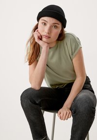 QS LOOSE FIT - T-shirt basic - khaki oliv