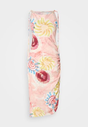 Ärmelloses, gerafftes Kleid aus weicher rosa Stoff. Es verfügt über bunte Spiral- und Blumenmuster in Rot, Gelb und Blau. Verstellbare Schulterbänder.