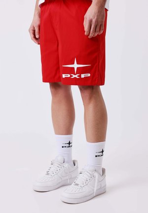 ACTIVE TWILIGHT - Shorts - rouge