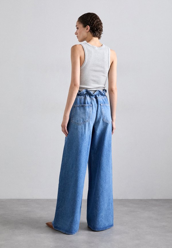 SNACKS THE DOGGIE BAG HEEL  - Wide Leg3