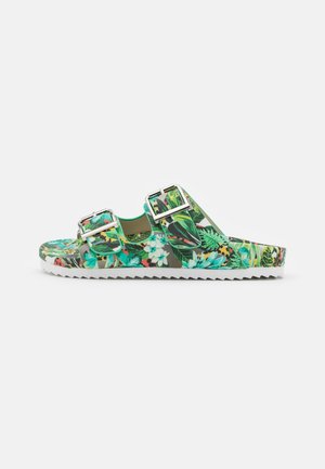 Chaussons - green