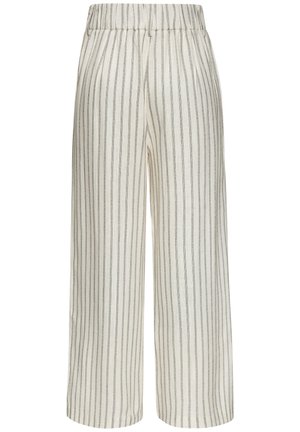 Beige Schlaghose mit vertikalen dünnen grauen Streifen und elastischem Bund, flach auf weißem Hintergrund liegend.