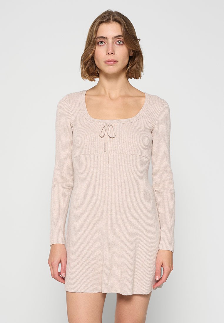 Hollister Co. Gebreide jurk roze