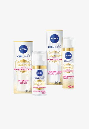 Die NIVEA Cellular Hautpflegeprodukte bestehen aus zwei weißen Pumpflaschen und einer Box. Sie verfügen über goldene Akzente und lebendige Texte auf der Verpackung.