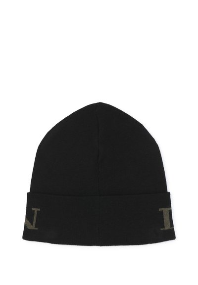 Gorro de malha preto com um punho dobrado. Logotipo discreto em cor contrastante no punho. Textura suave com um design ajustado.