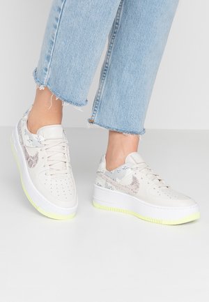 Sneakers laag - brown