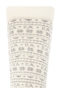 Calzini lavorati a maglia di colore crema con un motivo grigio ripetuto, caratterizzati da lettere stilizzate e piccoli disegni di fiocchi di neve. Tessuto morbido e testurizzato.