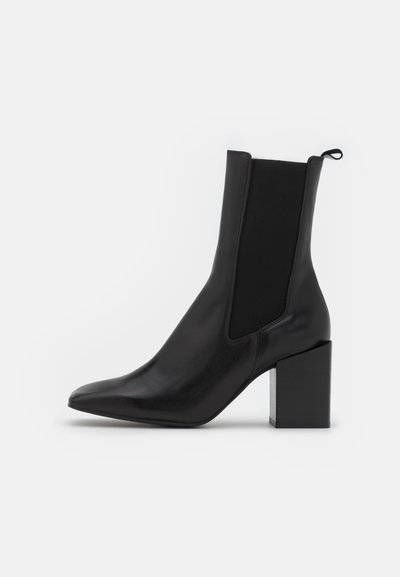 jonak outlet sebastopol