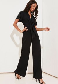 Lipsy FLUTTER SLEEVE V NECK - Tuta jumpsuit - black