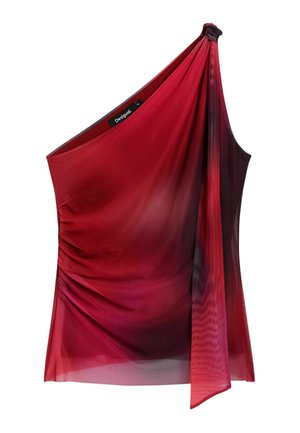 Bluză roșie asimetrică realizată dintr-un material ușor și transparent. Are un design adunat pe o parte, cu drapaje și un detaliu cu nod pe un umăr.