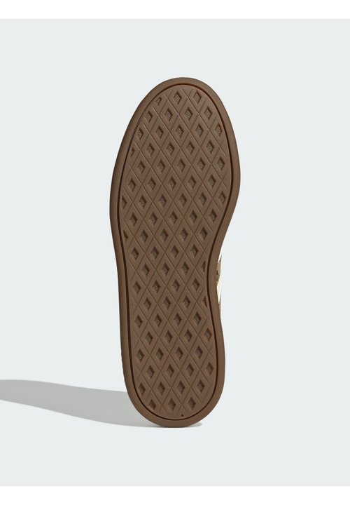 adidas SPORTSWEAR BREAKNET SLEEK SHOES JUNIOR UNISEX - Zapatillas - cream white cardboard sand strata — foto 5