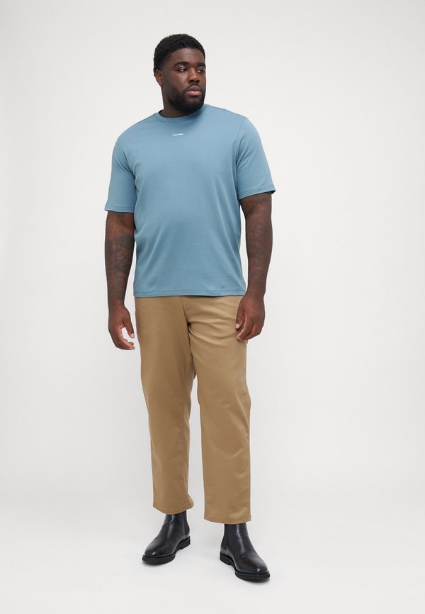 NANO LOGO  - Basic T-shirt3