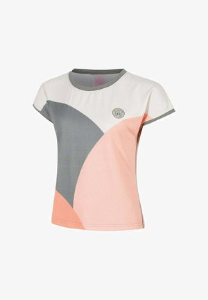 Camiseta de mujer de manga corta con bloques de color geométricos en blanco, gris y melocotón, con cuello redondo y pequeño emblema en el pecho.