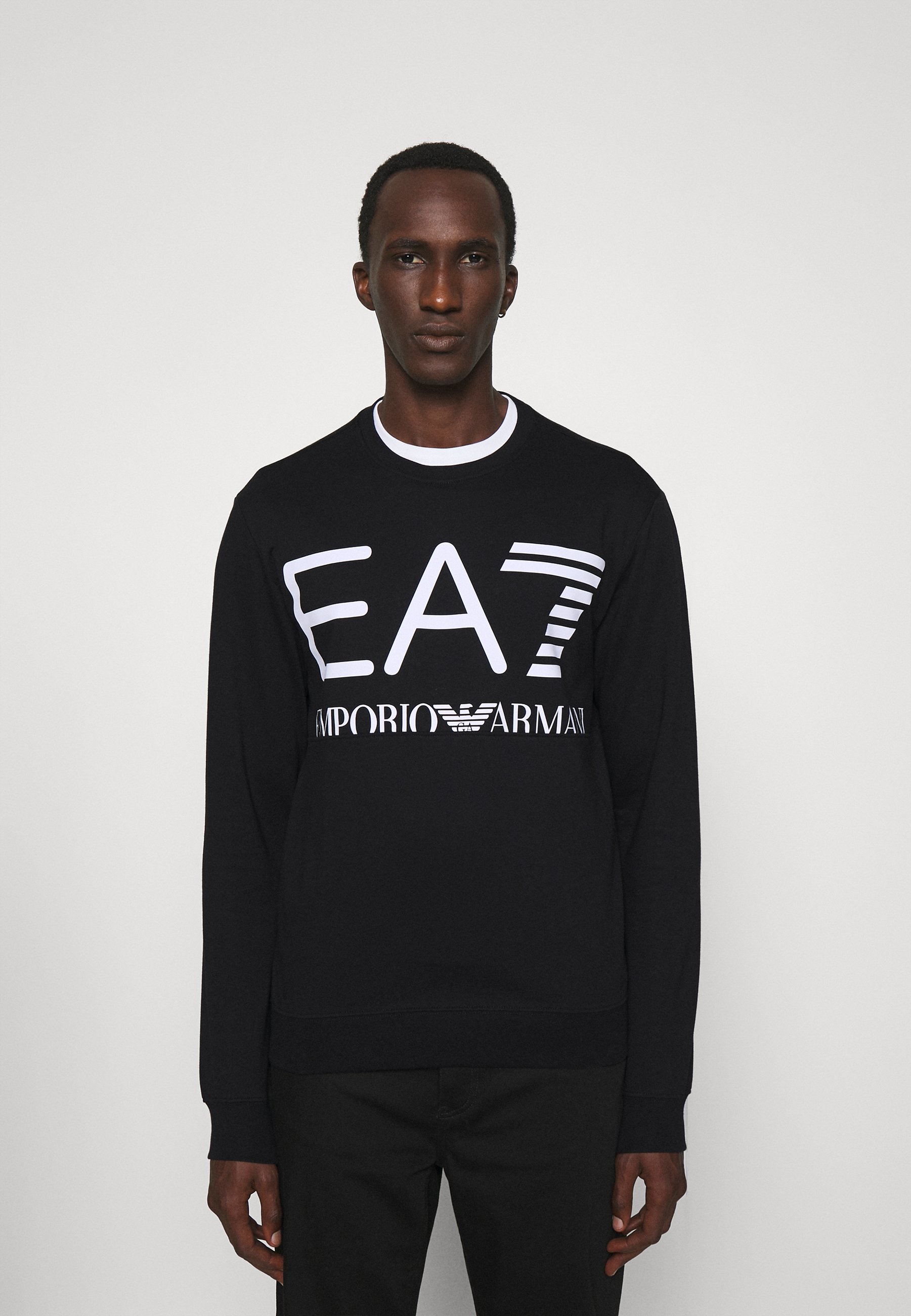 ea7 sweater