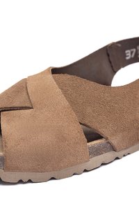 Sandal in suede marrone con design a fascia incrociata, lati aperti e suola testurizzata. Taglia 37 indicata all'interno.