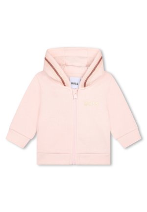 Felpa con cappuccio per bambini di colore rosa chiaro con zip frontale, polsini a coste, cappuccio imbottito con strisce marroni e logo "BOSS" sul petto.