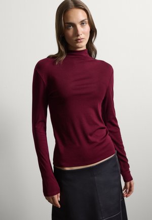 Stefanel, T-SHIRT WITH MOCK NECK. - Camiseta de manga larga - burgundy