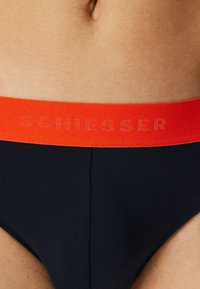 Schiesser RIO 3 PACK - Slip - nachtblau, atlantikblau, hellrot