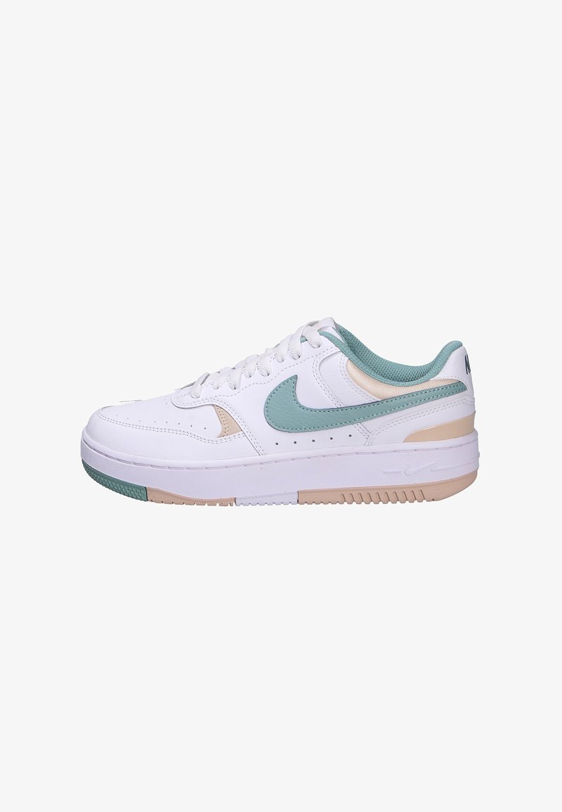 Sneakers bianchi in pelle con accenti verde menta, punta perforata, linguetta in mesh testurizzato e suola in gomma beige.