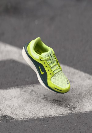 AIR WINFLO 11 - Scarpe da corsa su strada - light liquid lime/cyber/anthracite/phantom