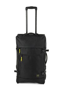 Mochila con ruedas de color negro hecha de un tejido resistente, con un mango retráctil, un bolsillo frontal con cremallera y tiradores de cremallera amarillos. Incluye correas ajustables.