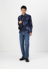 Bruuns Bazaar VANIGILLY SHIRT - Camisa - blue