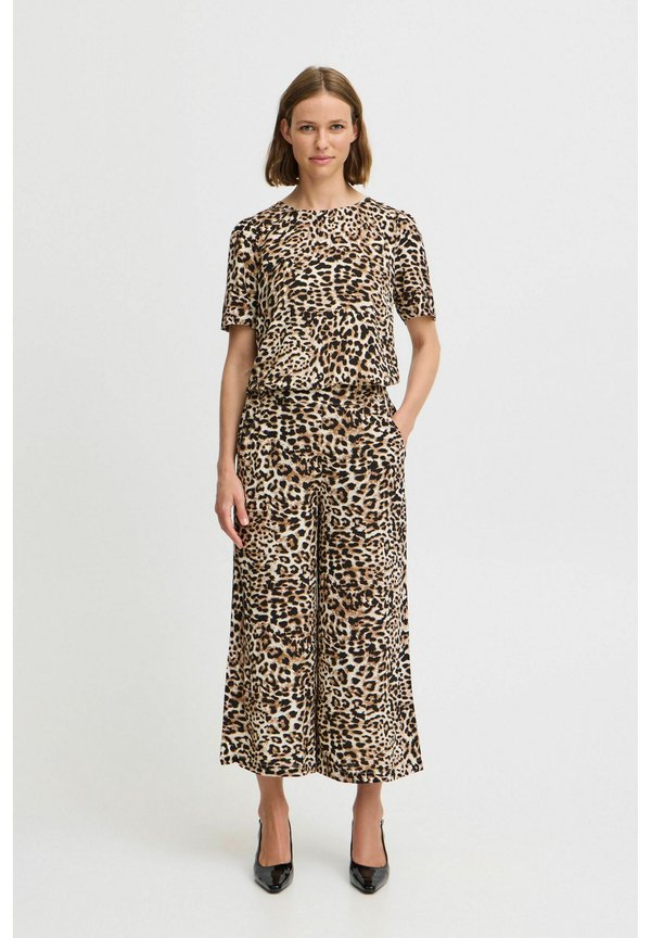 BYMMMJOELLA - Trousers - birch leopard3