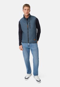 camel active STEPP - Vest - tinted blue