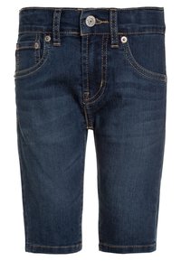 Pantalones cortos de mezclilla en azul oscuro con una textura suave, que cuentan con un cierre de botón, cinco bolsillos y costuras amarillas en contraste.