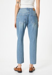 Koton MOM FIT - Vaqueros boyfriend - blue denim