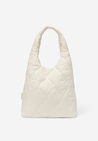 Sac blanc matelassé de forme hobo, doté d'une seule anse incurvée et d'une texture rembourrée. Aucun élément métallique ni accent visible.