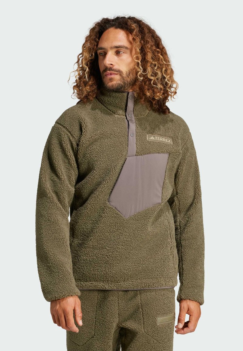 Adidas Terrex PILE SNAP - Vesta od flisa - olive strata