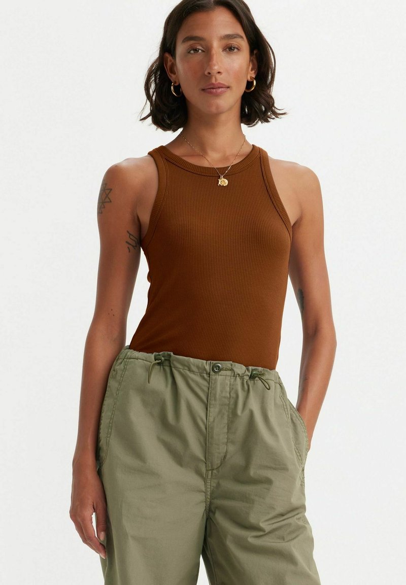 Levi's® Top - sorrel horse
