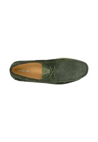 Grüne Wildleder-Schnürschuhe mit einer runden Zehenpartie, Lederfutter und kontrastierender Naht. Flacher Gummisohle. Markenzeichen innen.