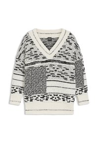 Μπλούζα πλεκτή σε σχέδιο ασπρόμαυρο, με V-λαιμόκοψη και ριμπ μανσέτες, γιακά και τελείωμα, τοποθετημένη επίπεδα πάνω σε λευκό φόντο.