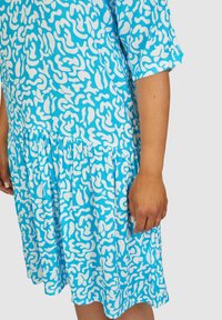 Navigazione Robe de jour - türkis