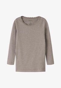 Nem kiválasztott, satellite