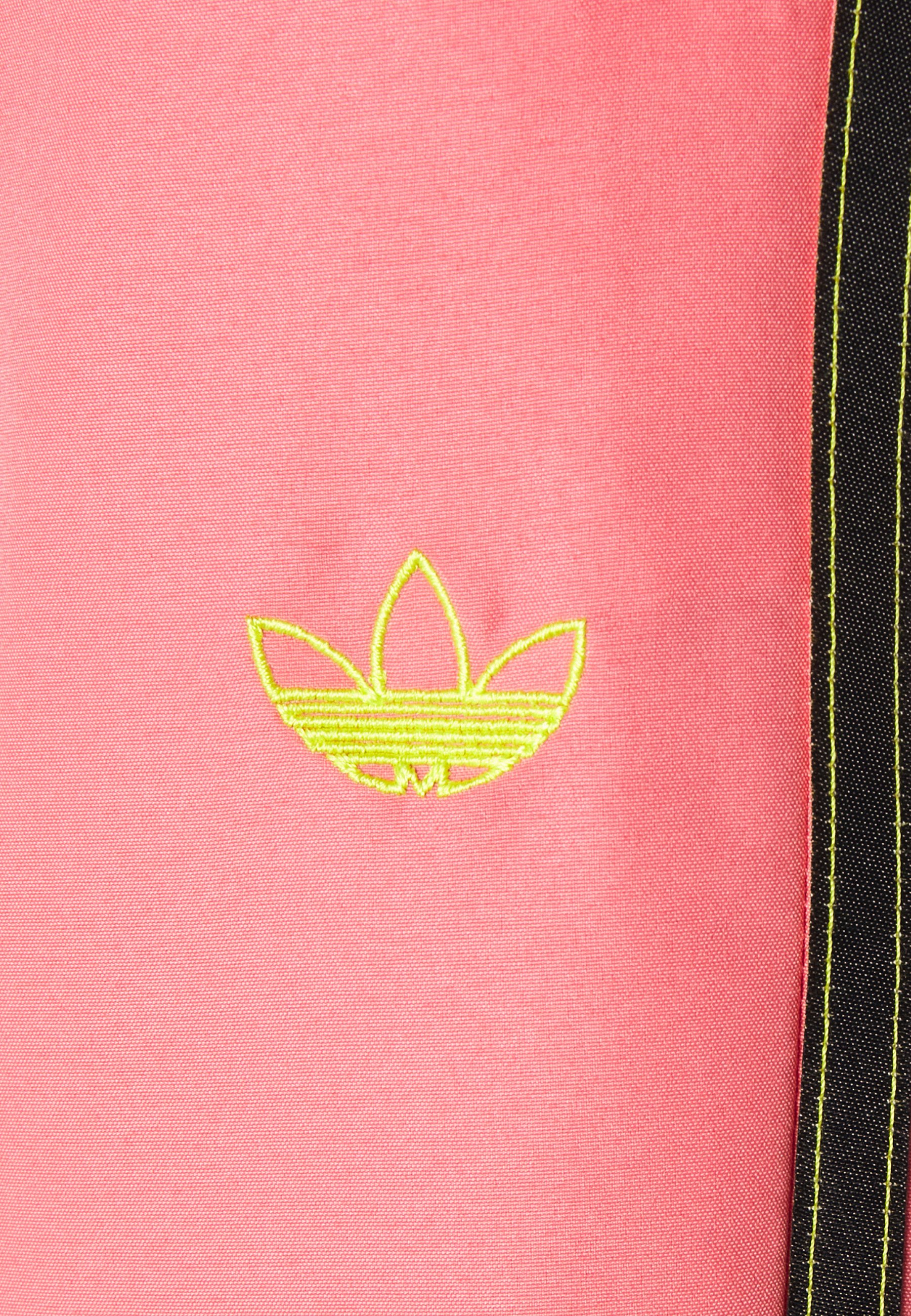 Puede soportar Infantil Abrumador adidas Originals PANTS - Pantalones deportivos - hazy rose/acid yellow/black/rosa - Zalando.es Puede soportar Infantil Abrumador adidas Originals PANTS - Pantalones deportivos - hazy rose/acid yellow/black/rosa - Zalando.es