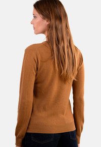 Mahogany FAUSTINE - Pullover - butterscotch