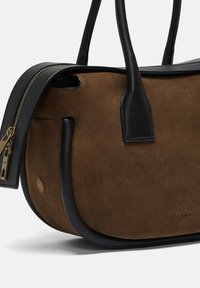 Liebeskind Berlin FAB SATCHEL M  - Handbag - mokka