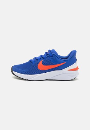 STAR RUNNER 4 - Road running shoes - astronomy blue/team orange/white/total orange