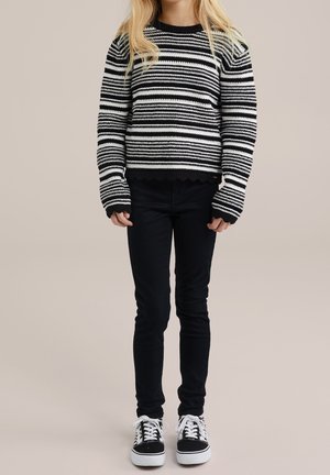 WE Fashion, Pullover - black