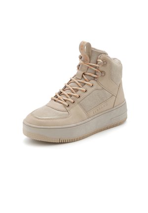 Beiger High-Top-Sneaker mit dicker Sohle, Obermaterial aus Stoff und Leder, Schnürung vorne und gepolstertem Knöchelkragen.