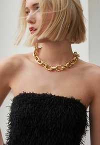 Next Halskæder - gold tone