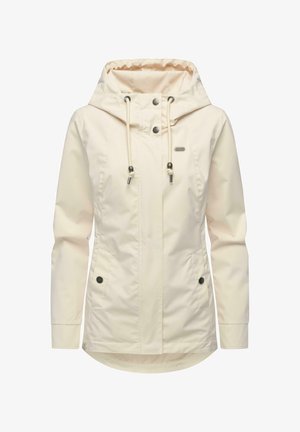 Kremowa kurtka przeciwdeszczowa z kapturem, zapinana na guziki z przodu, z kapturem ze ściągaczem, dwoma kieszeniami na zatrzaski oraz lekko zaokrąglonym dołem.
