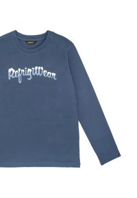 T-shirt a maniche lunghe, blu, realizzato in tessuto morbido; presenta la scritta "RefugillWear" stampata in blu più chiaro sul petto. Texture liscia con scollatura tonda.