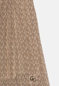 Michael Kors Kids PLEATED DRESS - Koktejlové šaty / šaty na párty - light brown