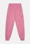 SPORTSWEAR - Kapsáče - magic flamingo/white