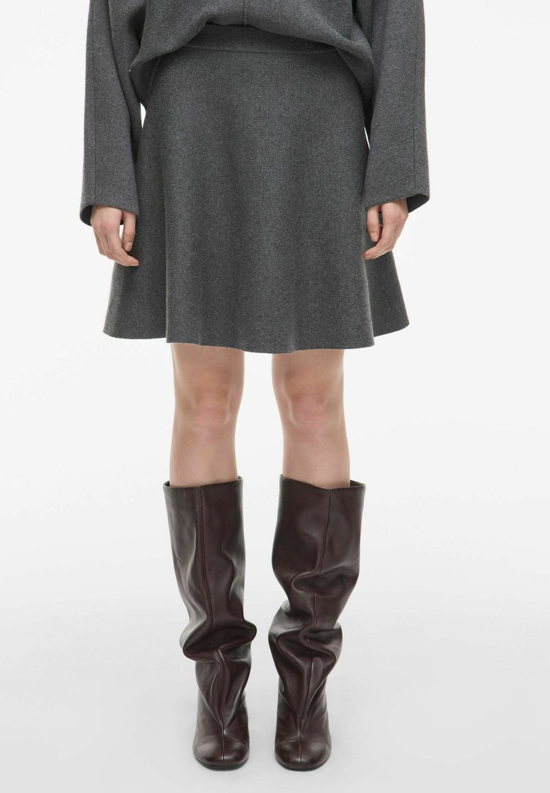 Rouge Edit Áčková sukně - dark grey melange