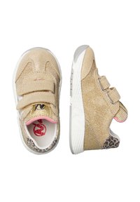 Baskets à paillettes beiges pour enfants avec semelles blanches, deux bandes Velcro, doublure rose et accents en imprimé léopard sur le talon.